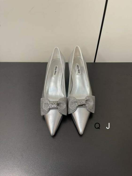 Picture of Miumiu Shoes _SKUMiuMiusz35-40XJ090318059